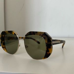 Karen walker sunnies